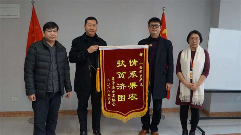 1538971105553819.jpg 微信图片_20180329133116 - 副本.jpg